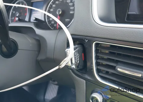 2016 Audi Q5 2.0T Premium z USA, uszkodzony, nr VIN WA1C2AFP8GA150566